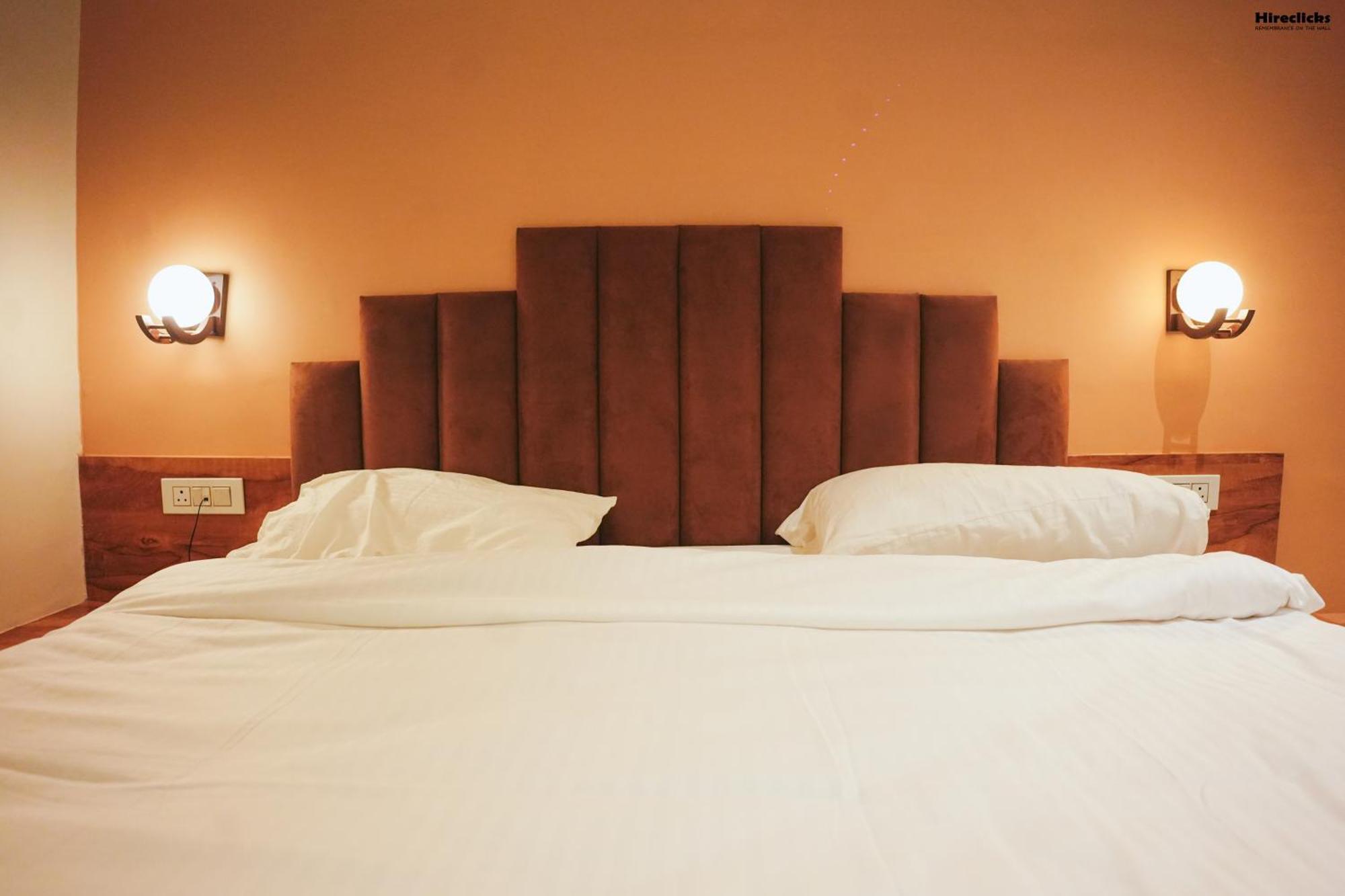 The Krati Resort And Convention Centre Bareilly Ngoại thất bức ảnh